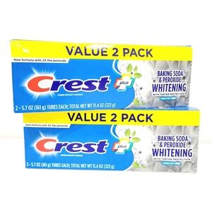 Crest Baking Soda & Peroxide Toothpaste 11.4 oz‎ 2-Pack Mint Whitening